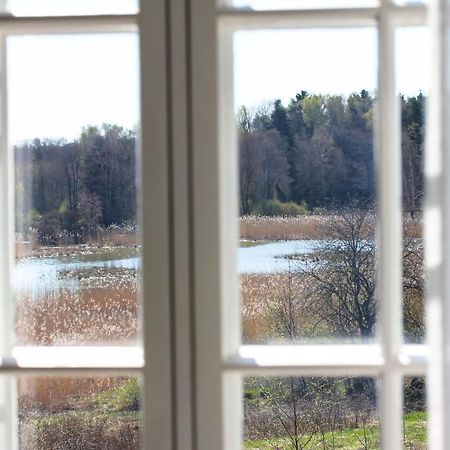 Jomala Brobacka Gasthem Bed & Breakfast エクステリア 写真