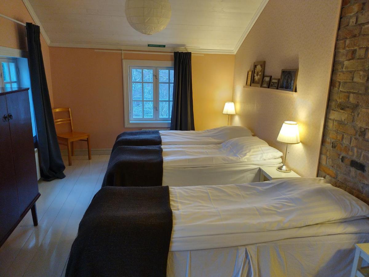 Jomala Brobacka Gasthem Bed & Breakfast エクステリア 写真