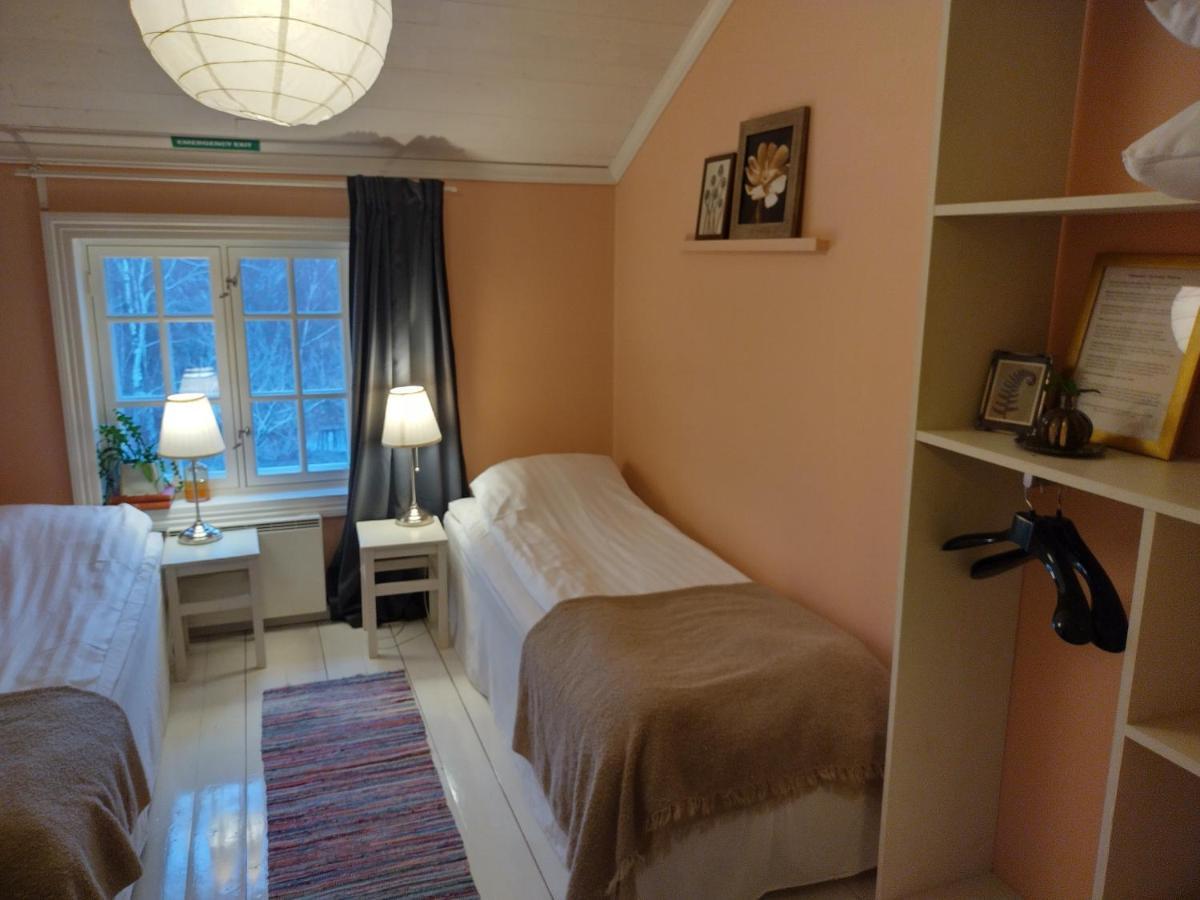 Jomala Brobacka Gasthem Bed & Breakfast エクステリア 写真
