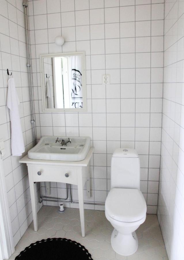 Jomala Brobacka Gasthem Bed & Breakfast エクステリア 写真