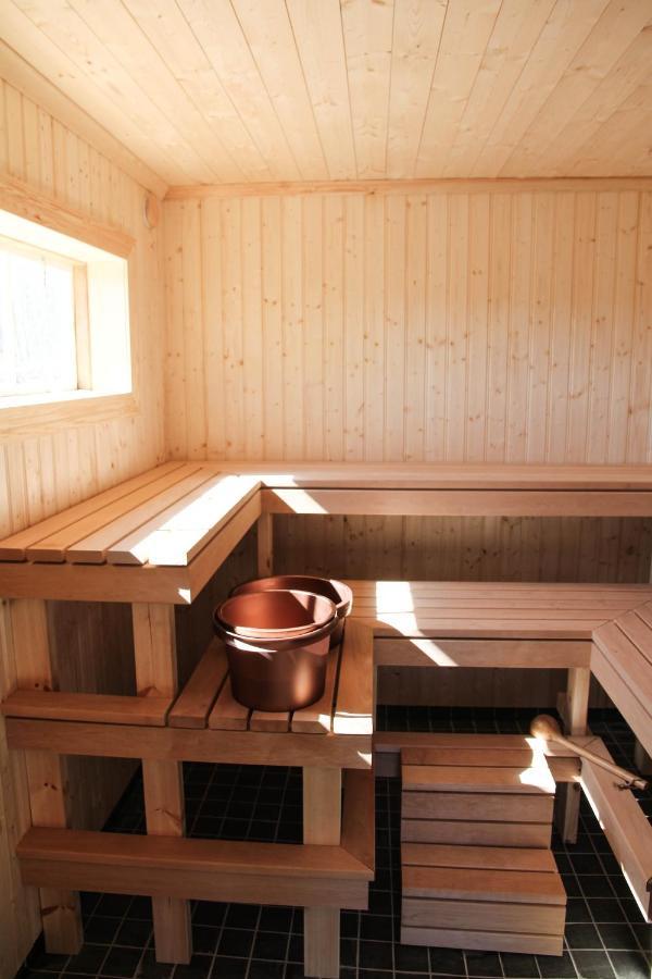 Jomala Brobacka Gasthem Bed & Breakfast エクステリア 写真