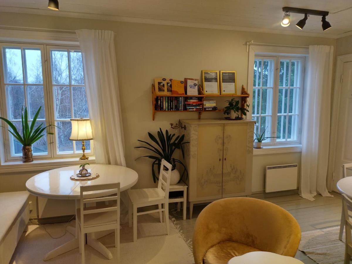 Jomala Brobacka Gasthem Bed & Breakfast エクステリア 写真