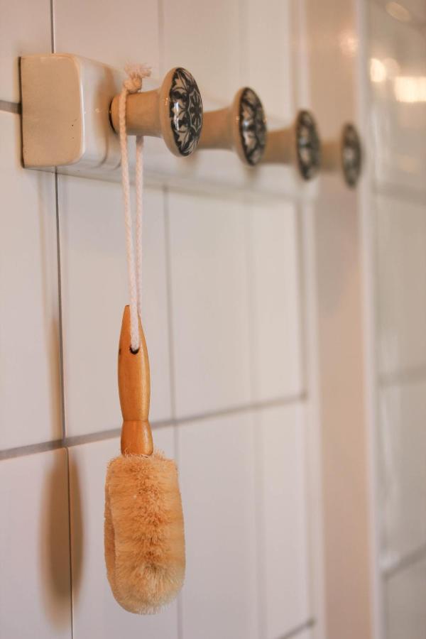Jomala Brobacka Gasthem Bed & Breakfast エクステリア 写真
